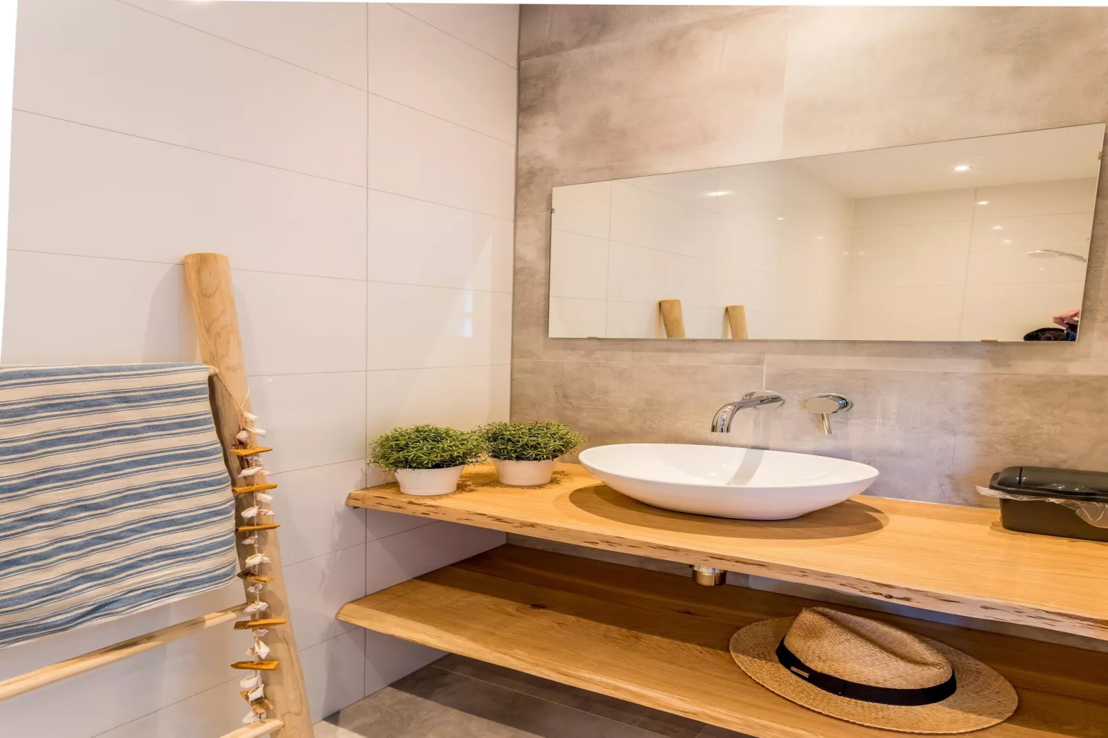 Bungalowpark de Gouden Spar 6-Badkamer