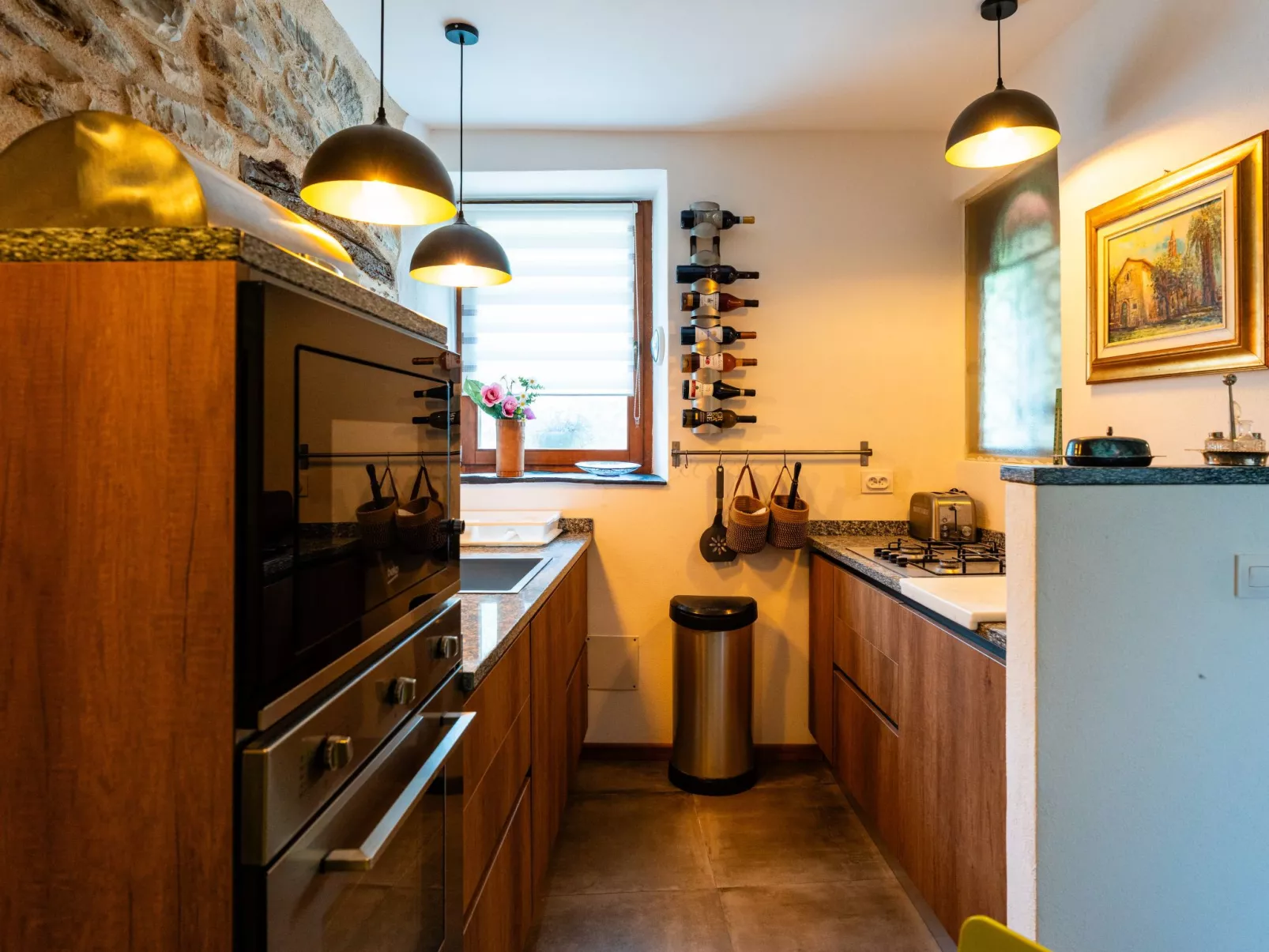 Ma Maison-Binnen