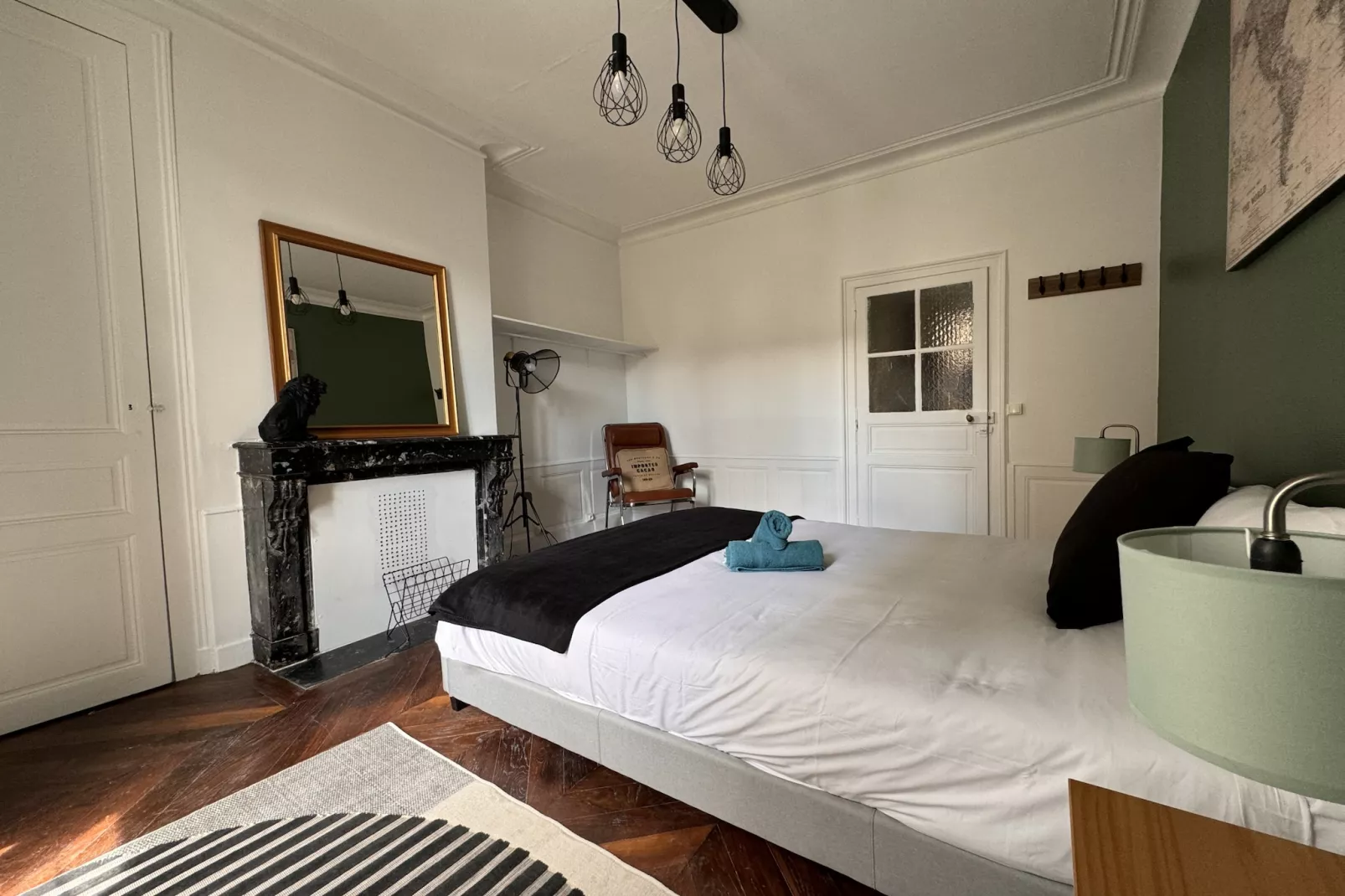 Sherlock Holmes - Home - 4 pers - Rêve au Mans-Slaapkamer