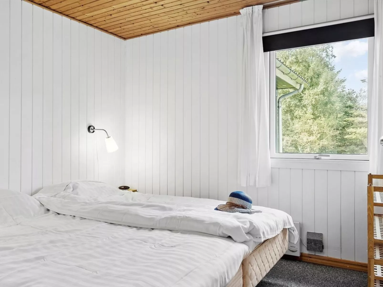 "Eine" -  from the sea-Binnen