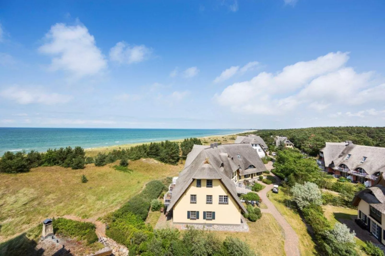 Ferienhaus Küstenwald klein - Strandhotel Fischland-Gebieden zomer 1km
