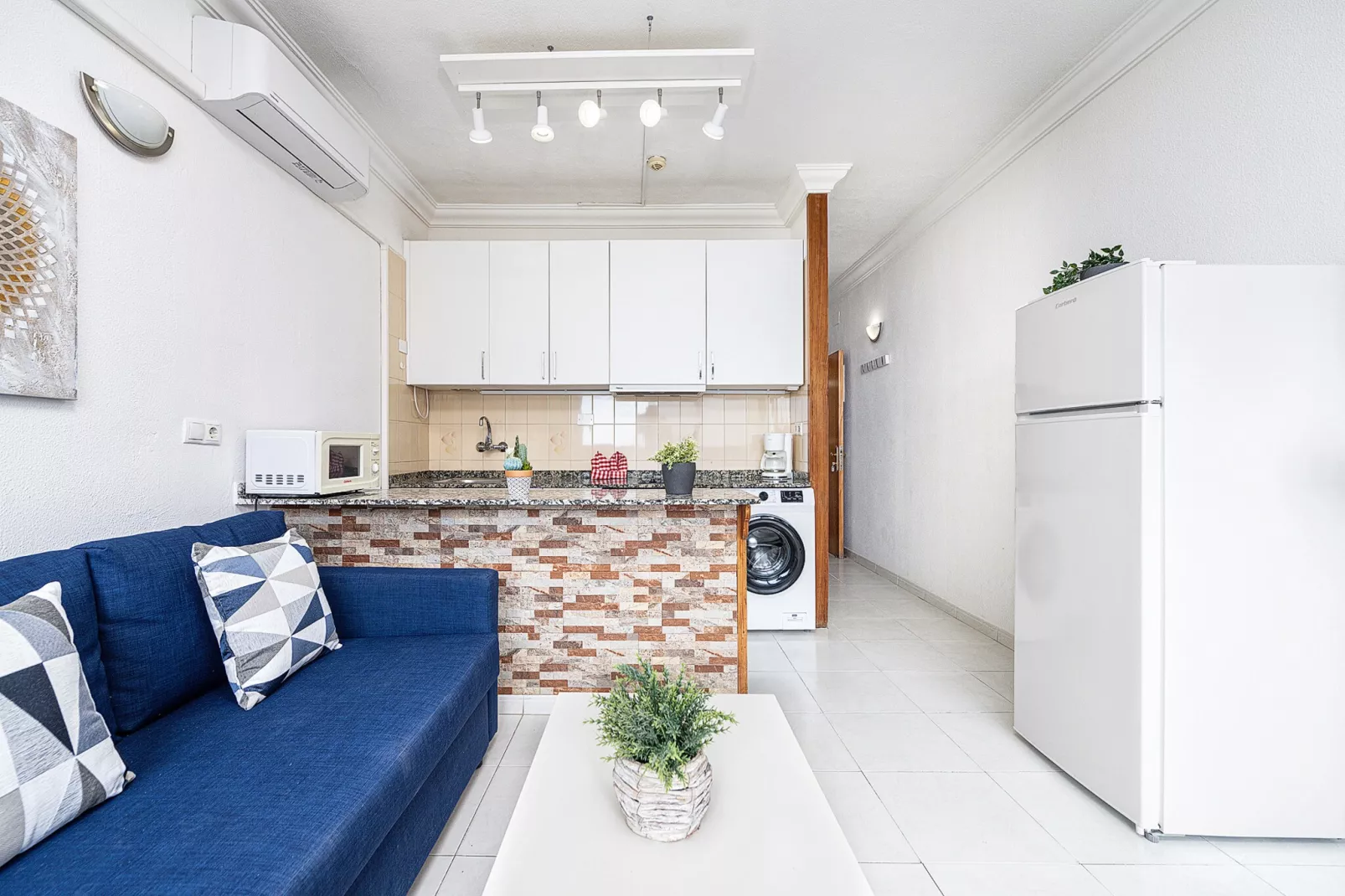 Beach View Apartment II-Keuken