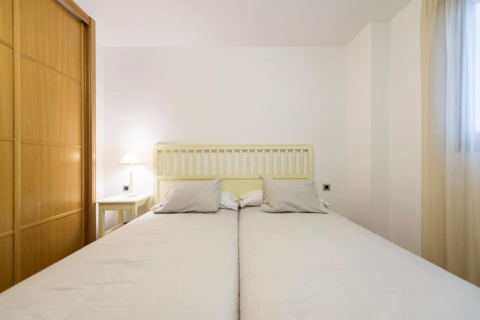 Great balcony over blue sea By CanariasGetaway-Slaapkamer