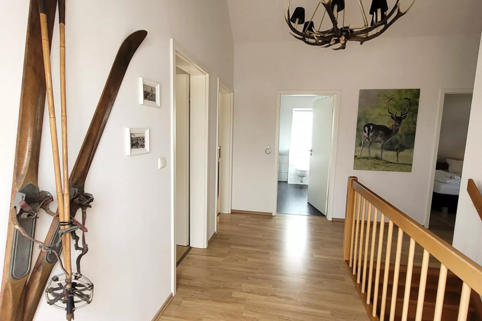 4 SZ/ 8P  - Winterberg Chalet 21096-Overloop