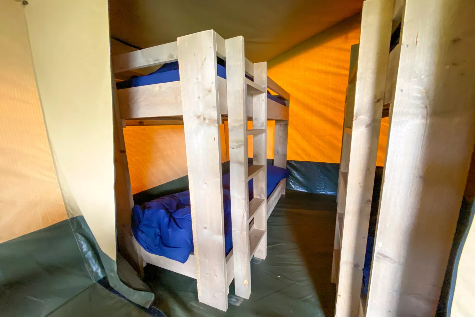 Safaritent | 6 Personen-Slaapkamer
