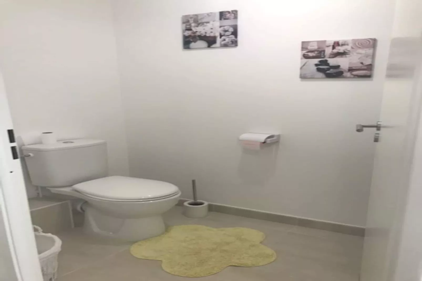 LOU 200 BLANGONET-Badkamer