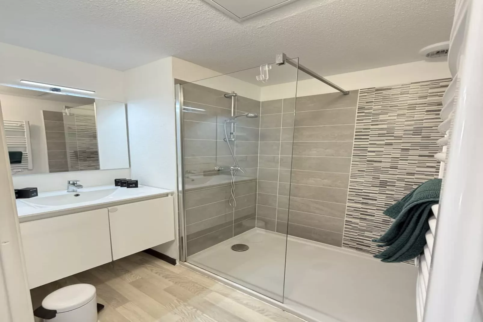 91 Villa 52-Badkamer