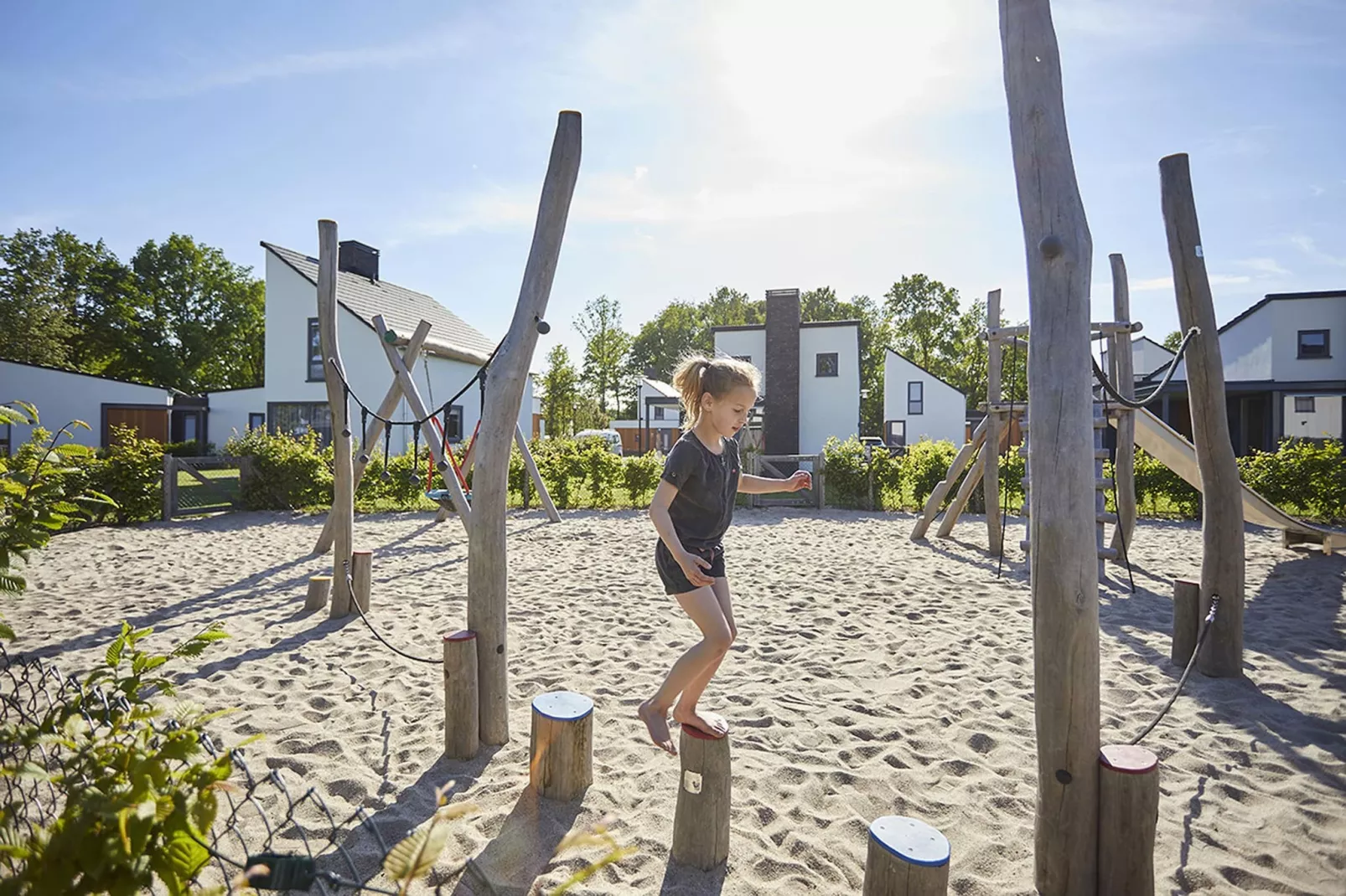 Buitenhof De Leistert 22 - Tuinen zomer