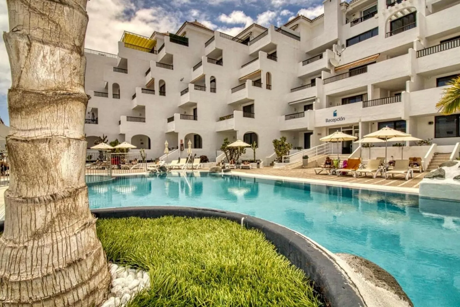 Luxury Penthouse Garajonay-Buitenkant zomer