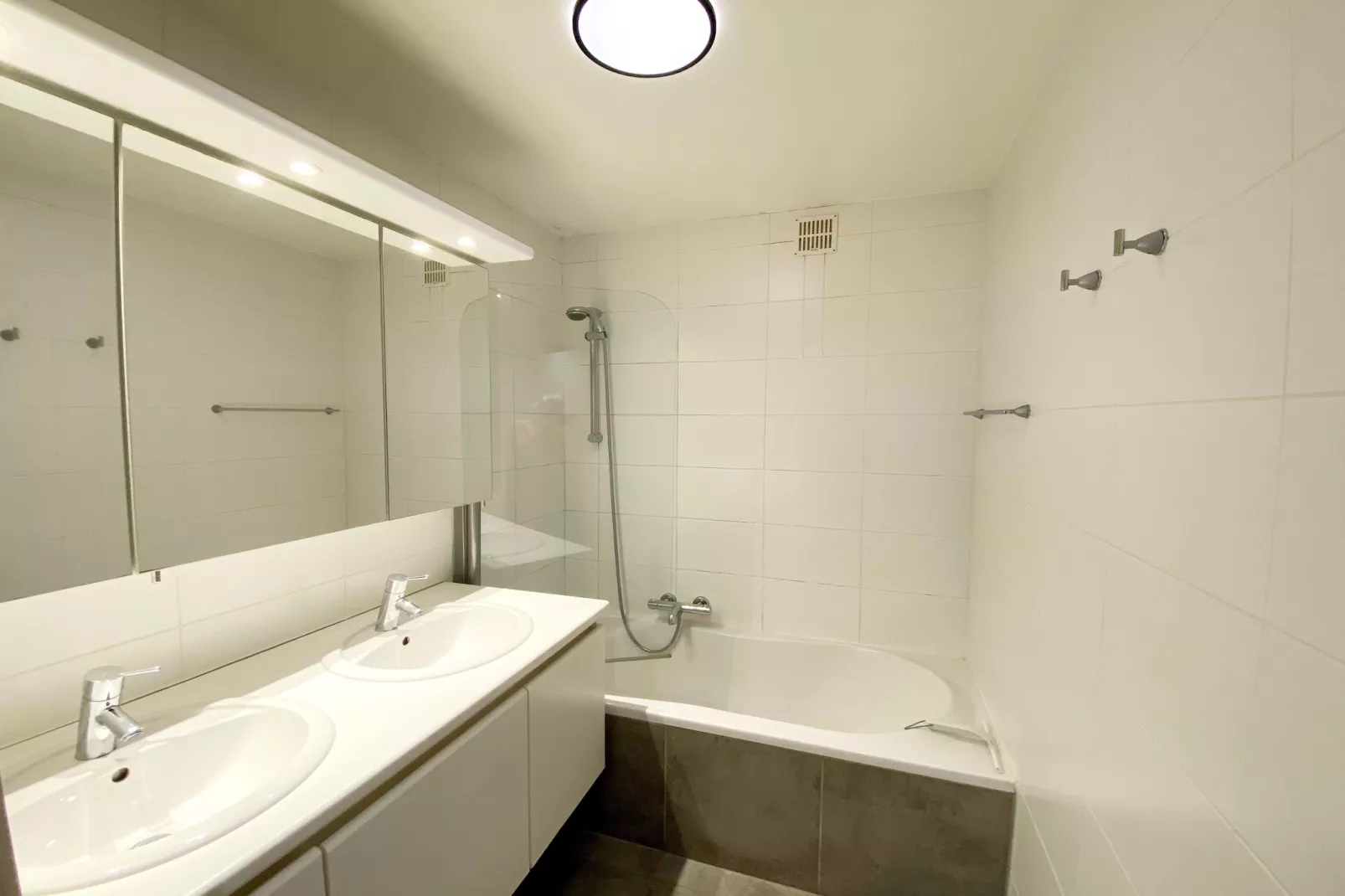 VUURTOREN 0402-Badkamer