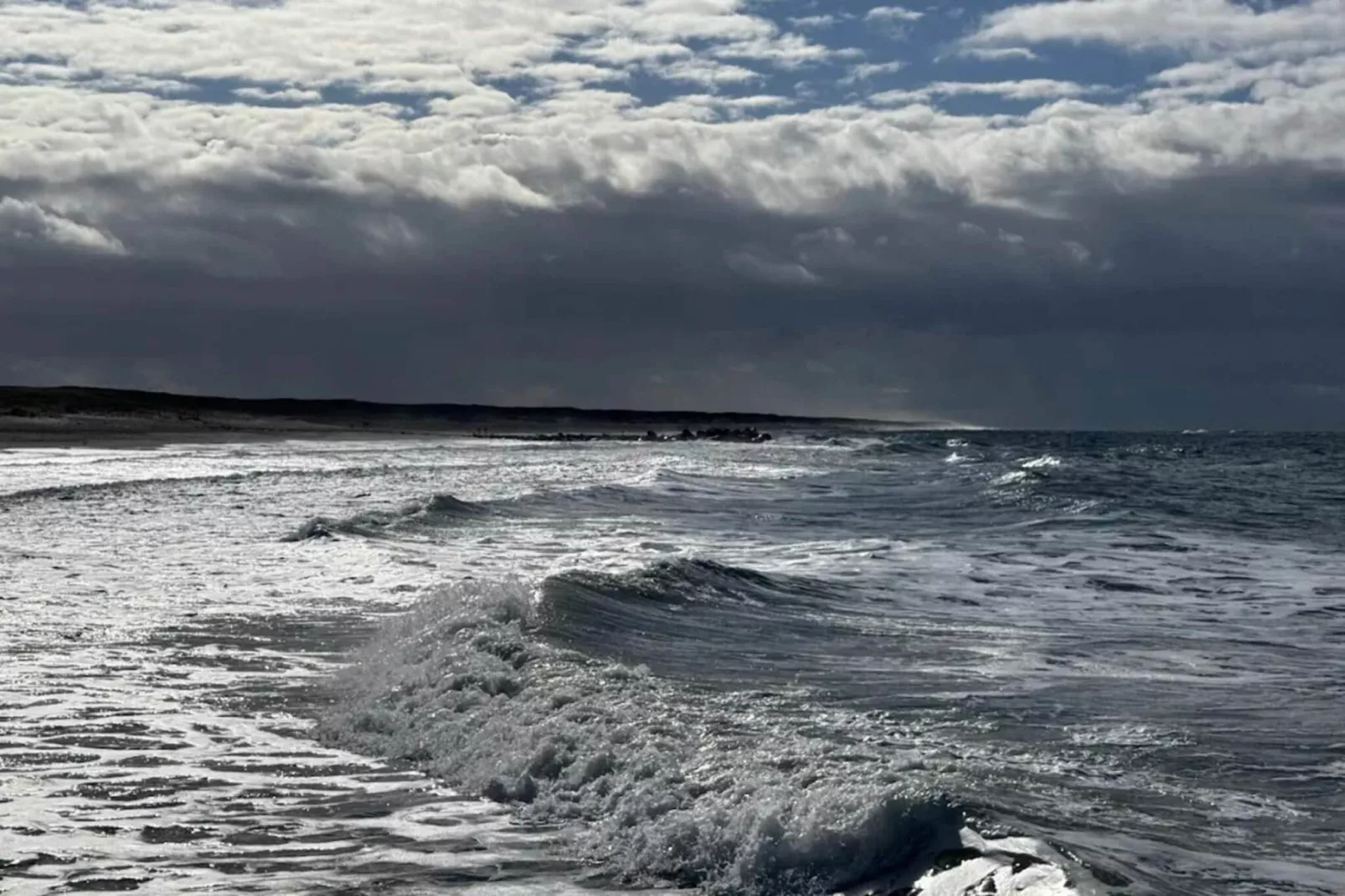 Ontsnapping aan zee met schommel