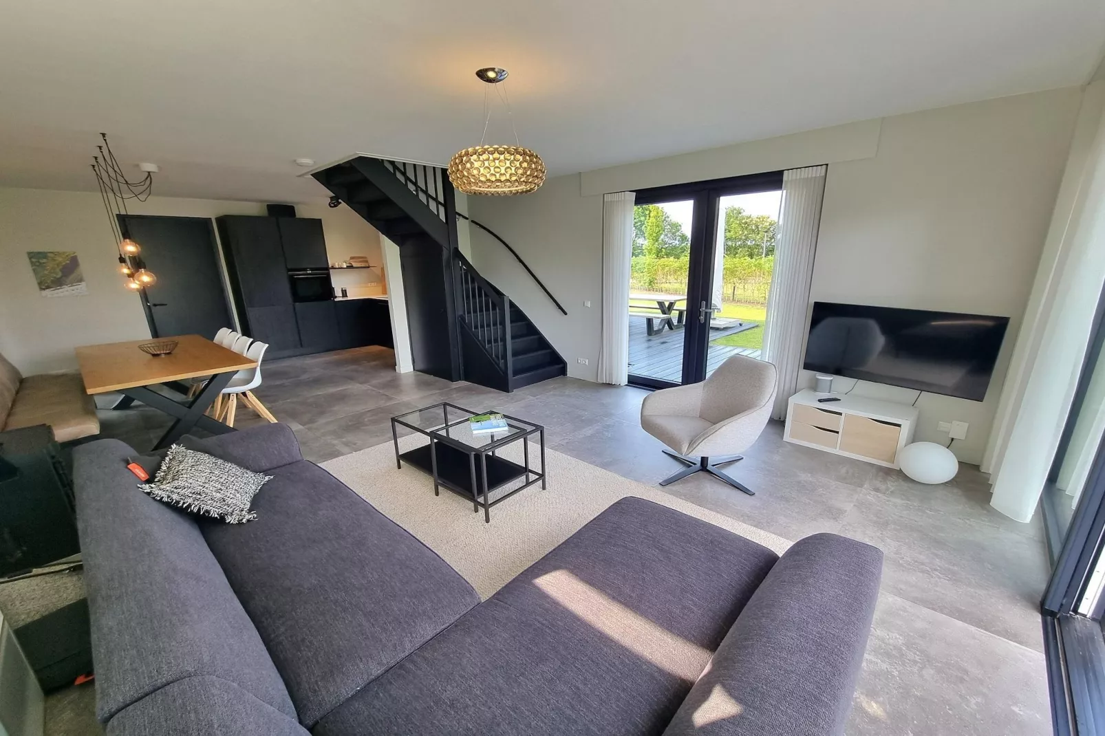 Watervilla Njoggen-Woonkamer