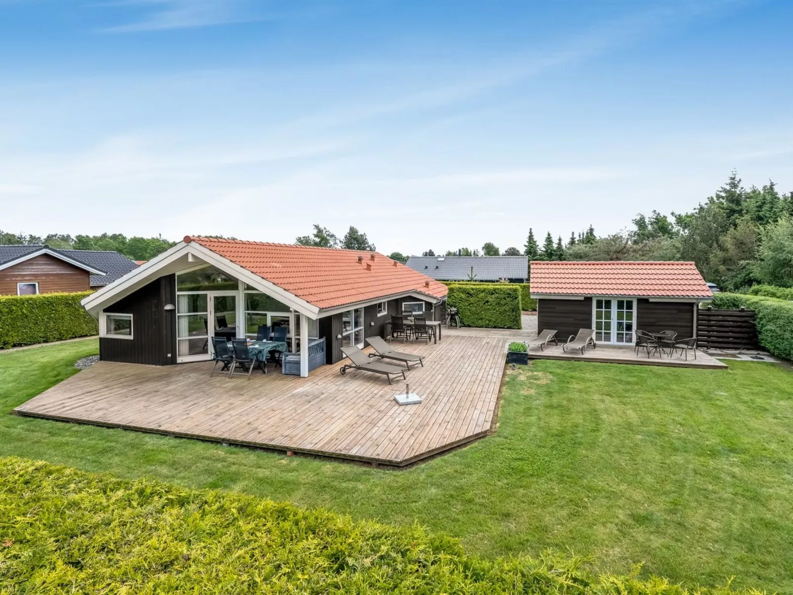 "Egino" - 1km from the sea