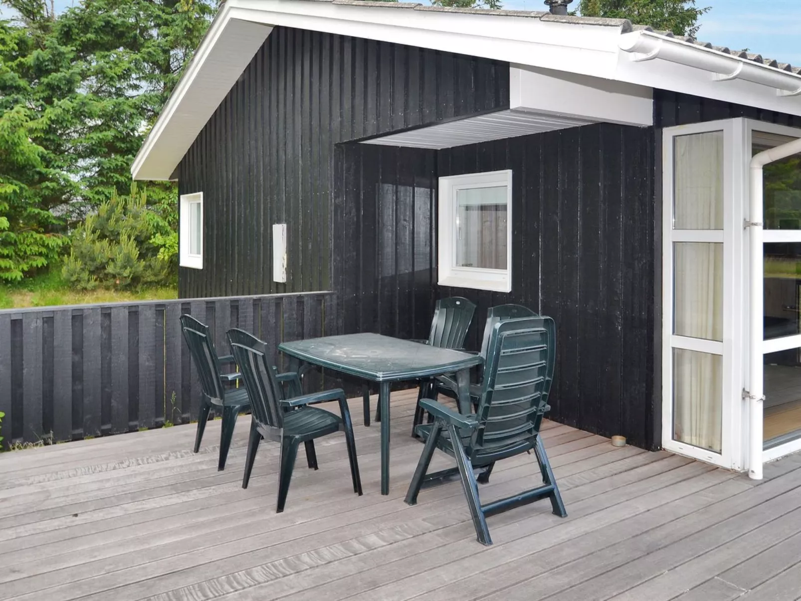 "Franzisca" - 600m from the sea