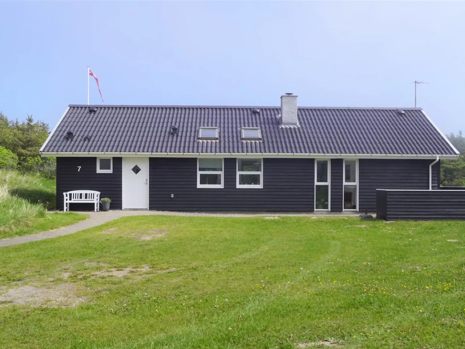 "Aved" - 350m from the sea