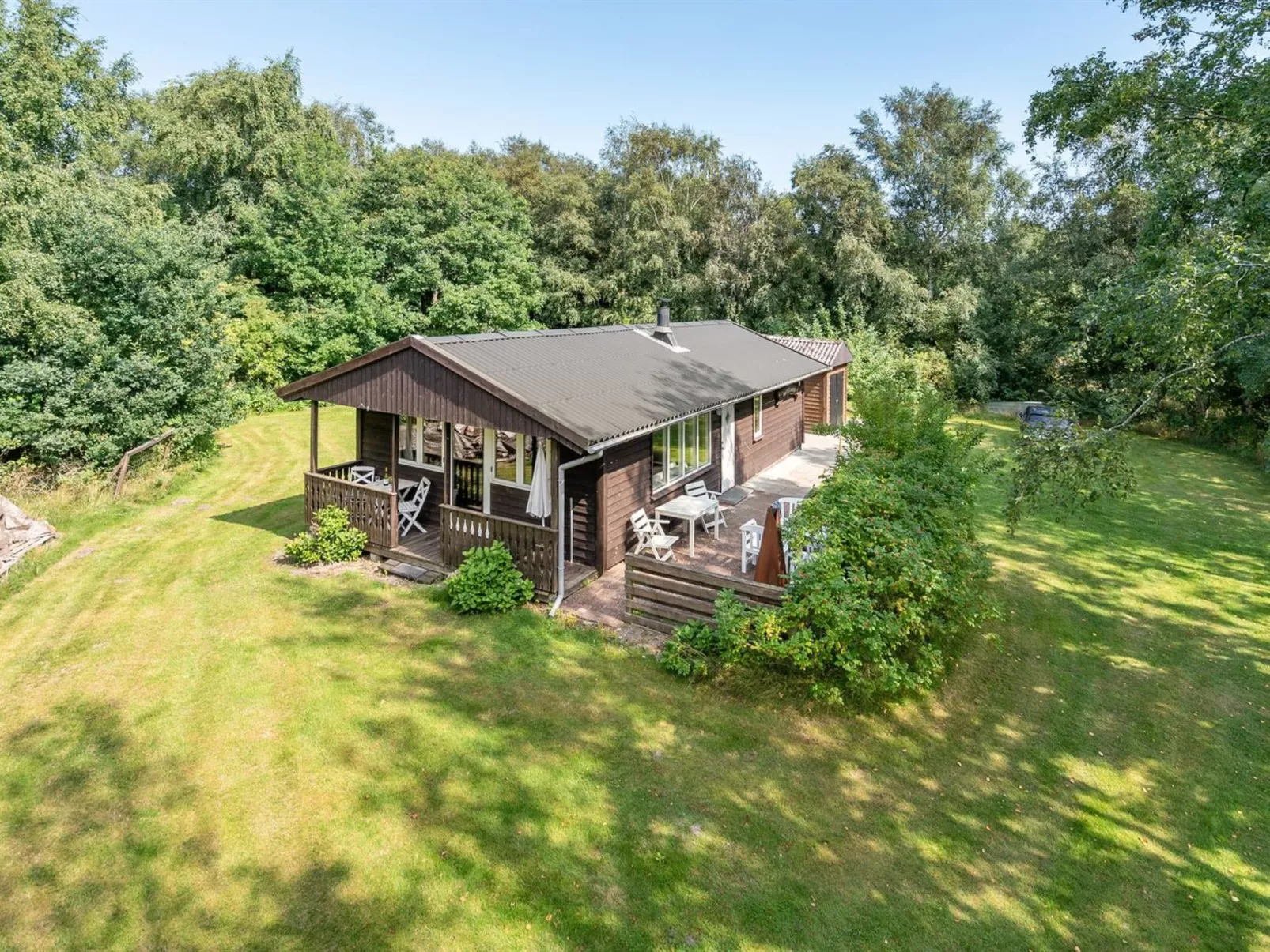 "Lennert" - 100m to the fjord