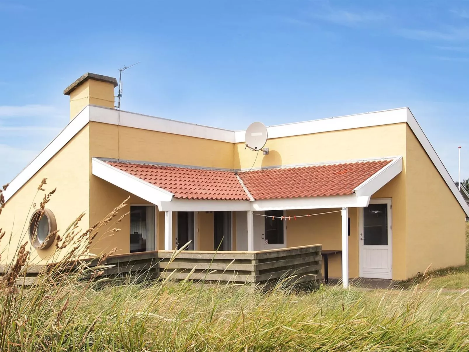 "Jænis" -  from the sea