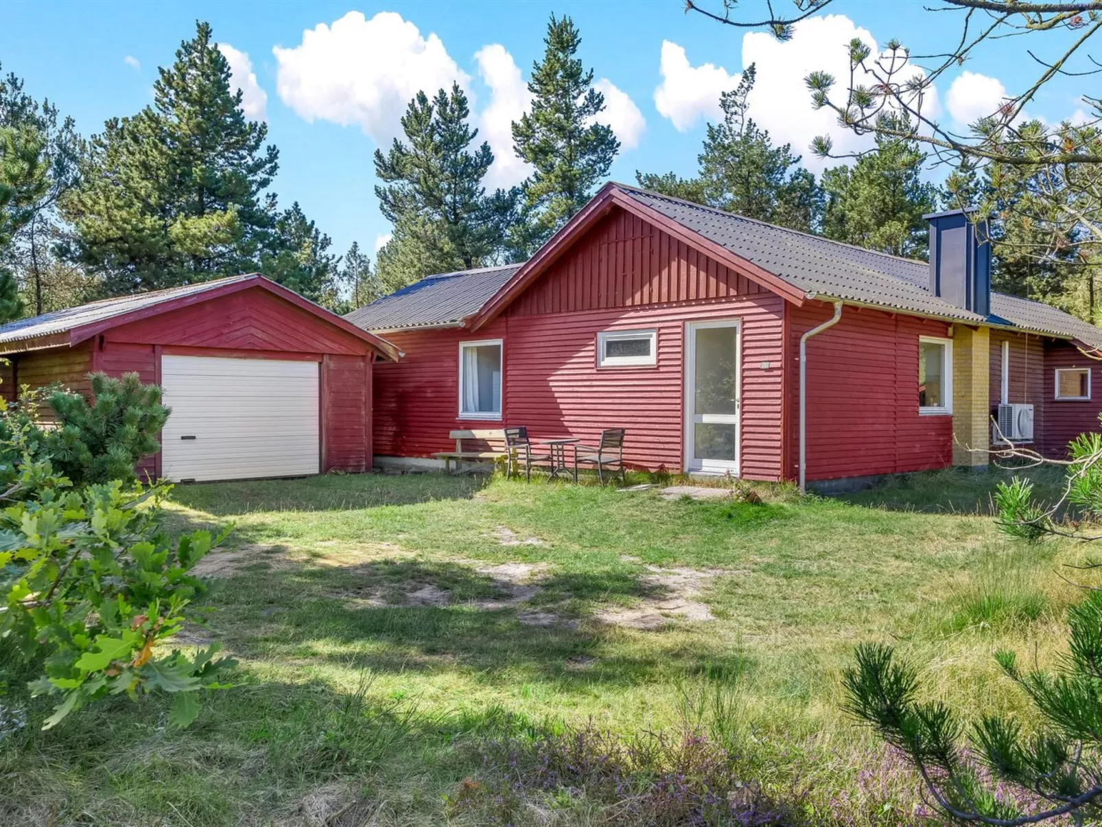 "Dorreth" - 800m from the sea