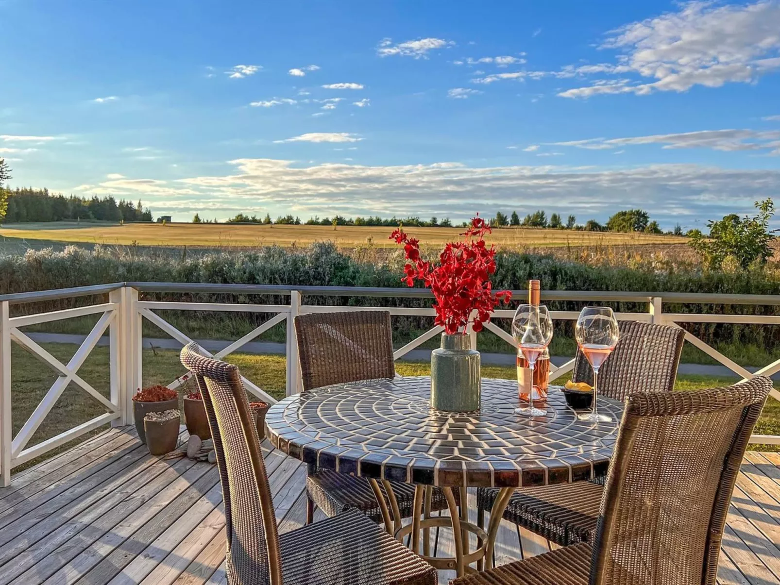 "Helemine" - 2.8km from the sea