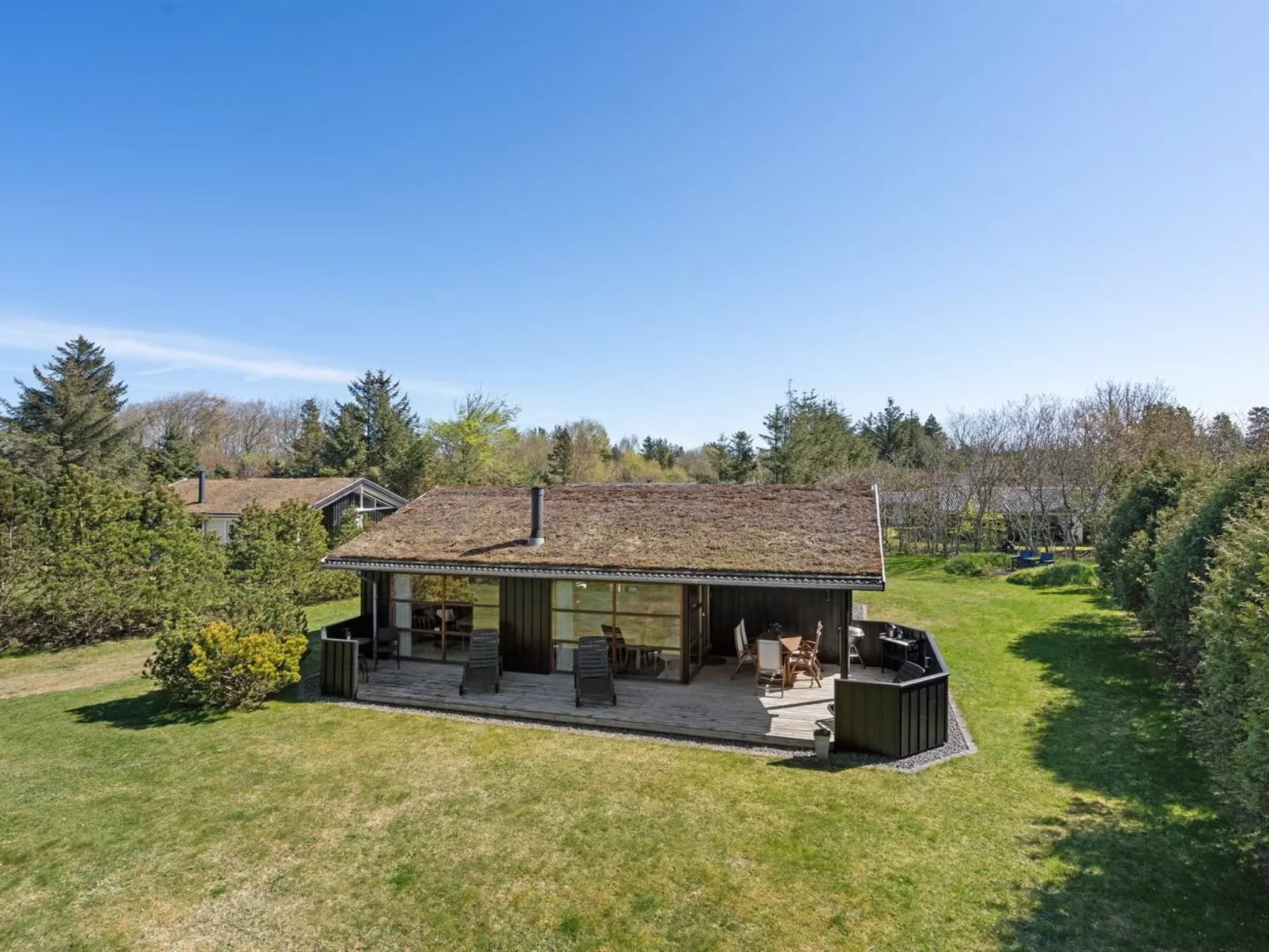 "Jelin" - 2.5km from the sea