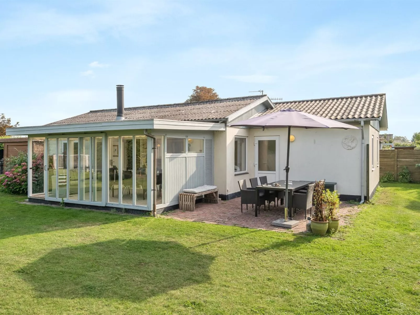 "Hattie" - 100m from the sea