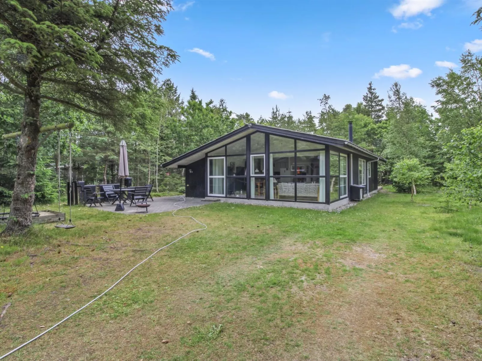 "Chrissie" - 150m from the sea