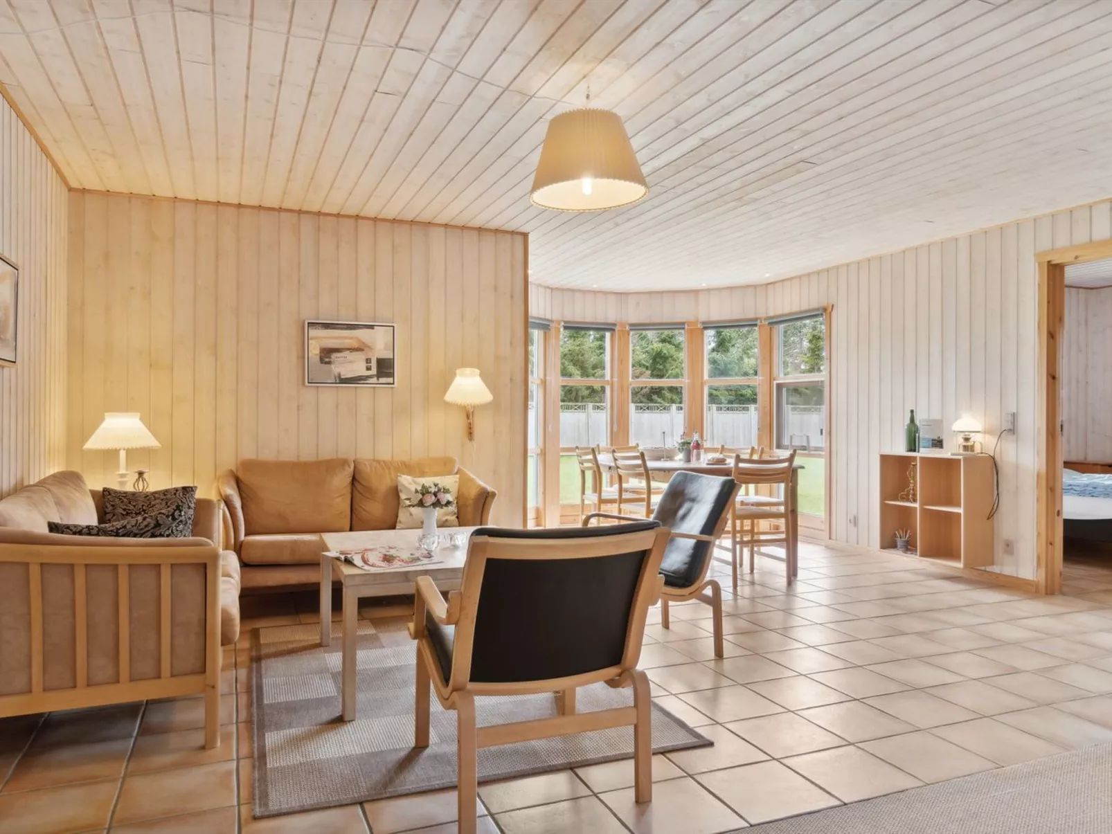 "Linda" - 600m from the sea