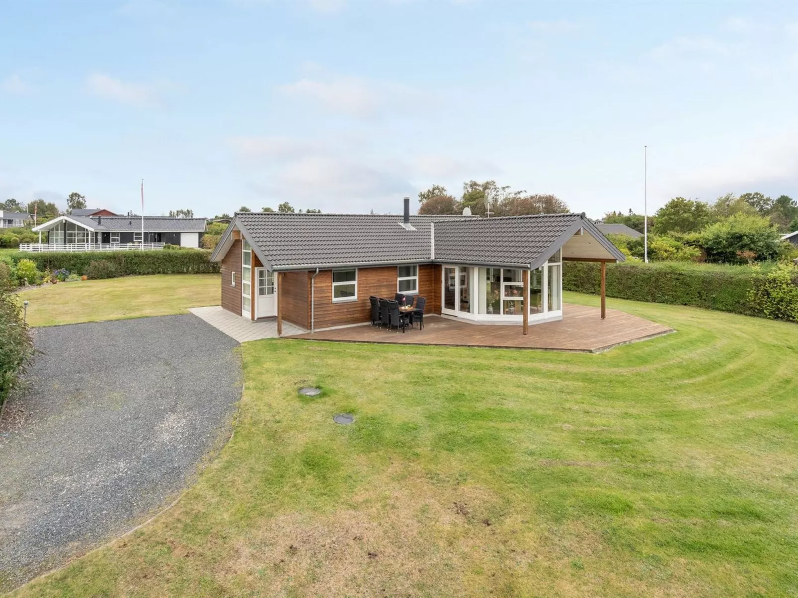 "Kimi" - 800m from the sea