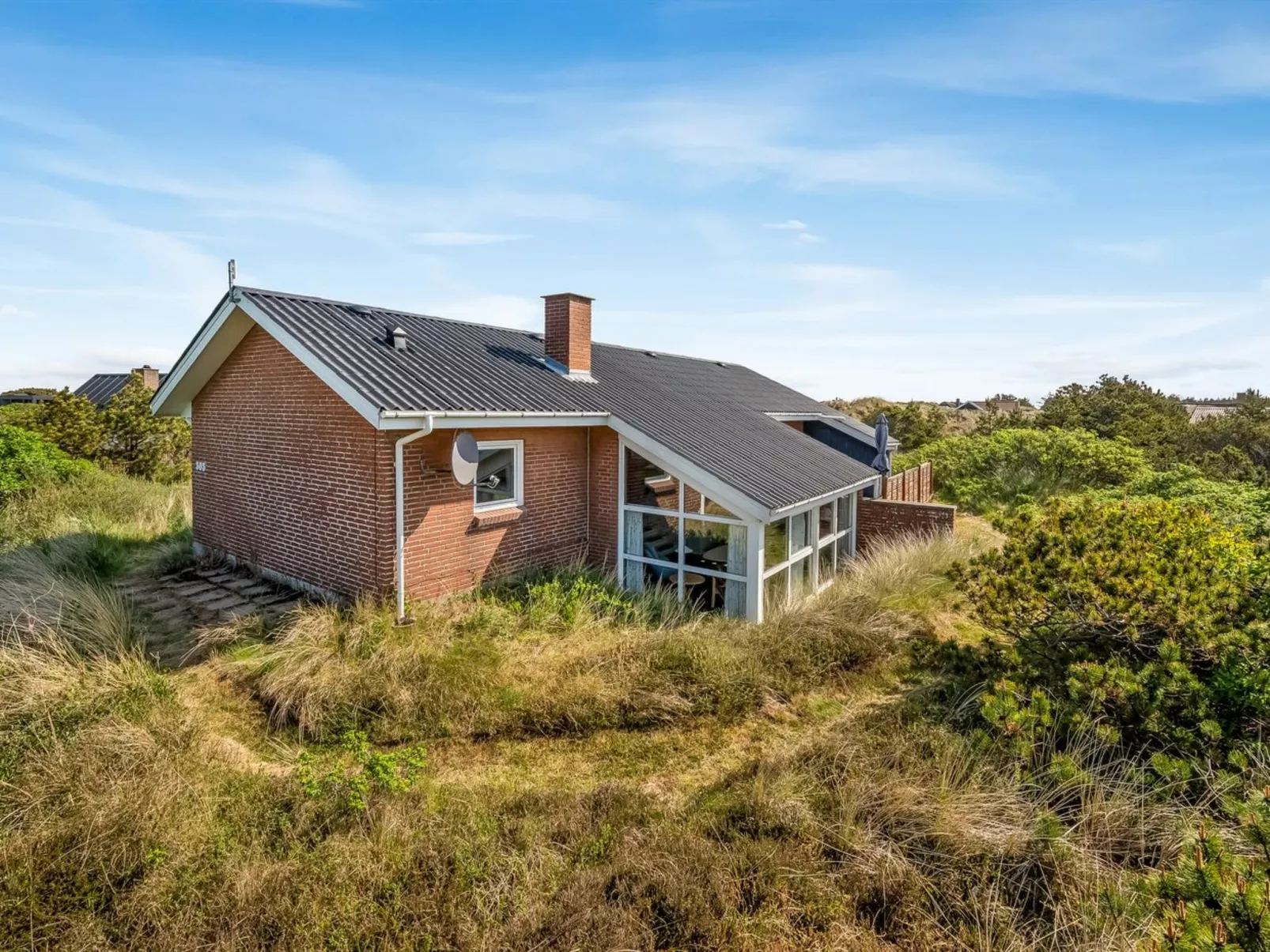 "Anita" - 500m from the sea