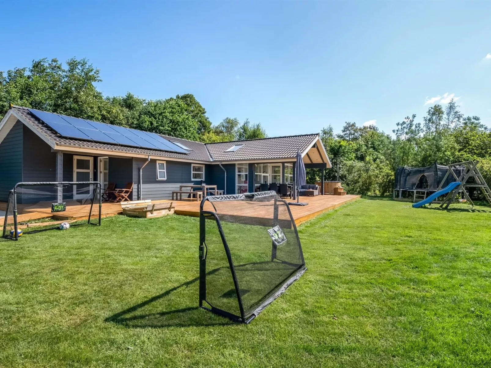 "Alrike" - 850m from the sea