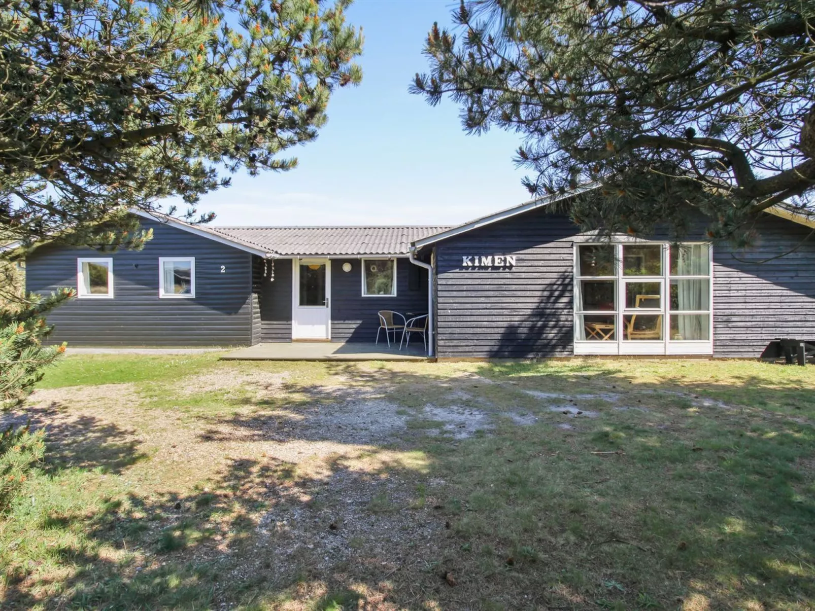 "Allydia" - 400m from the sea