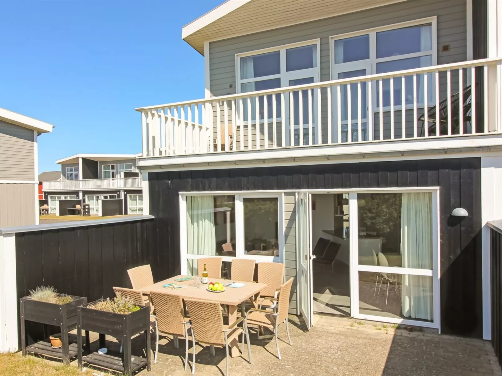 "Molti" - 750m from the sea