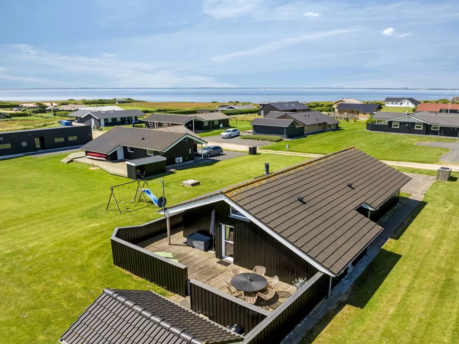 "Samuil" - 300m to the fjord