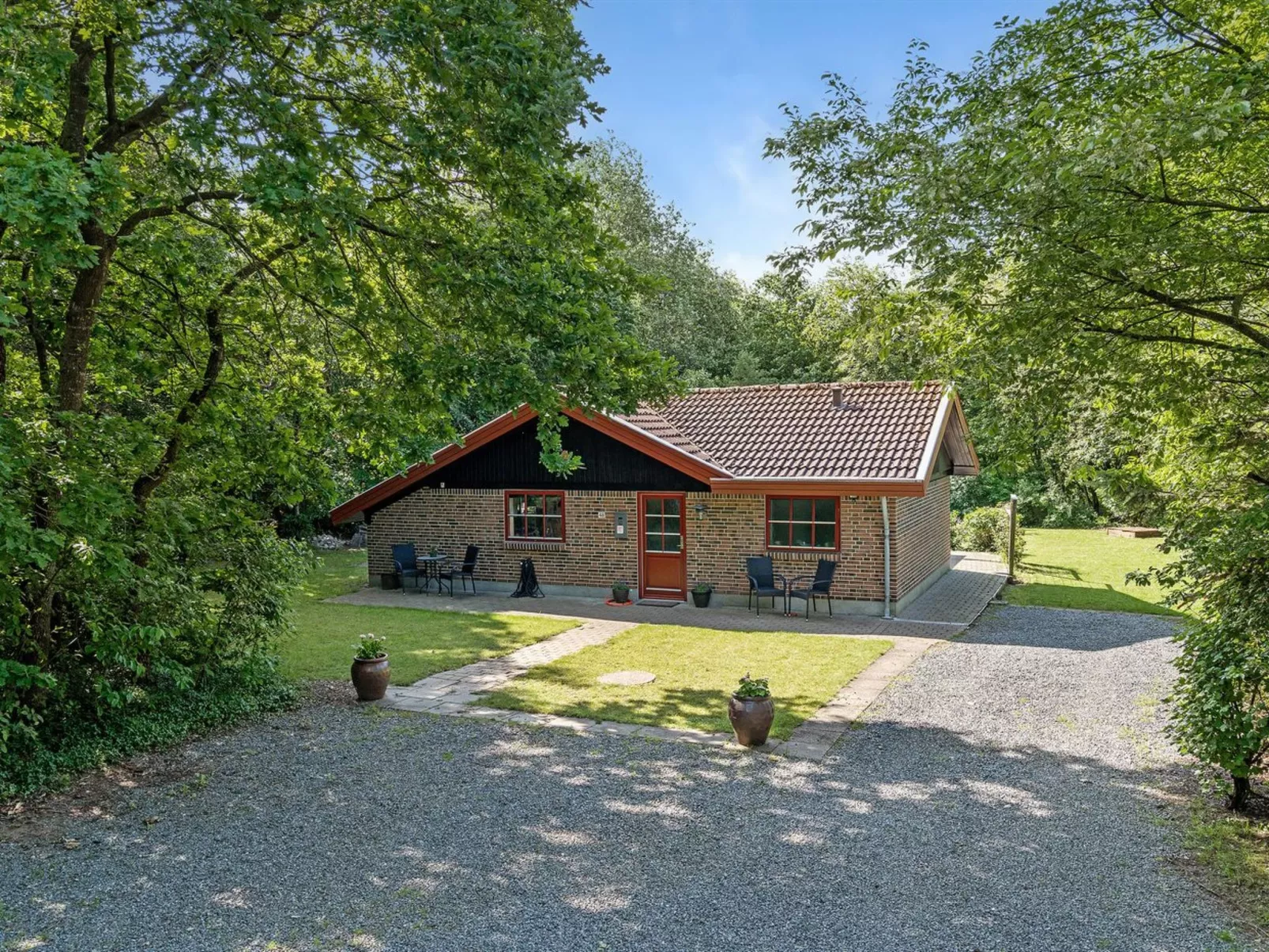 "Gisele" - 30km from the sea