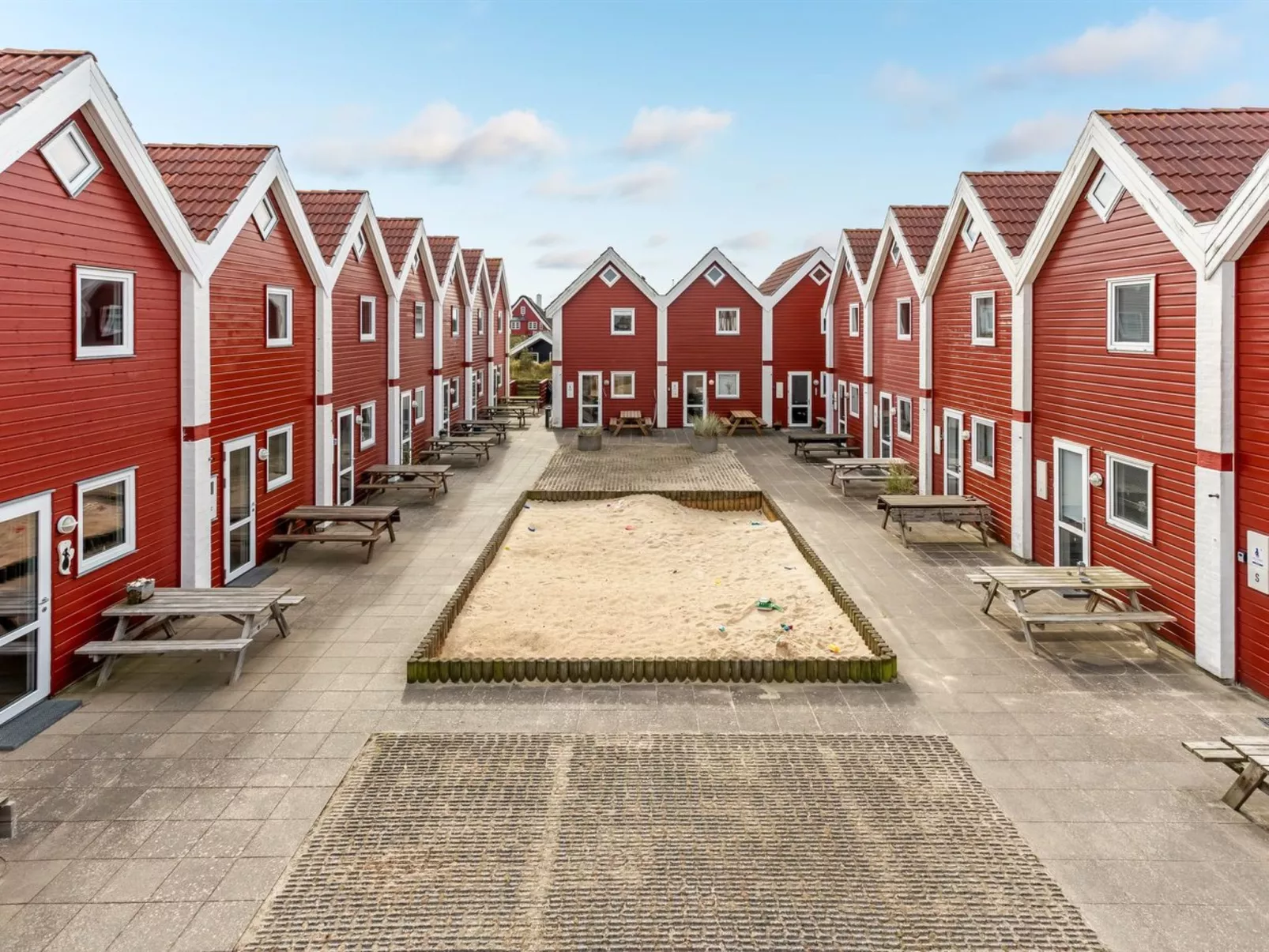 "Alissa" - 400m from the sea