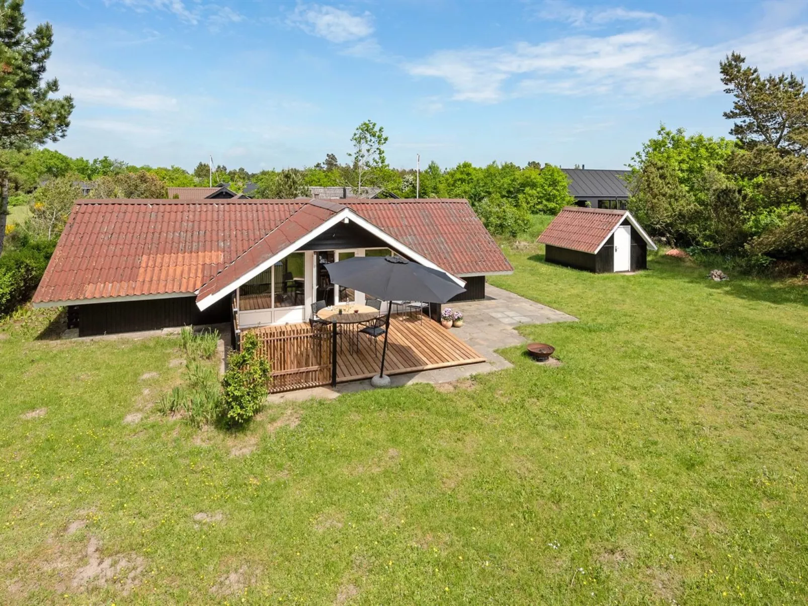 "Cornelia" - 100m to the fjord