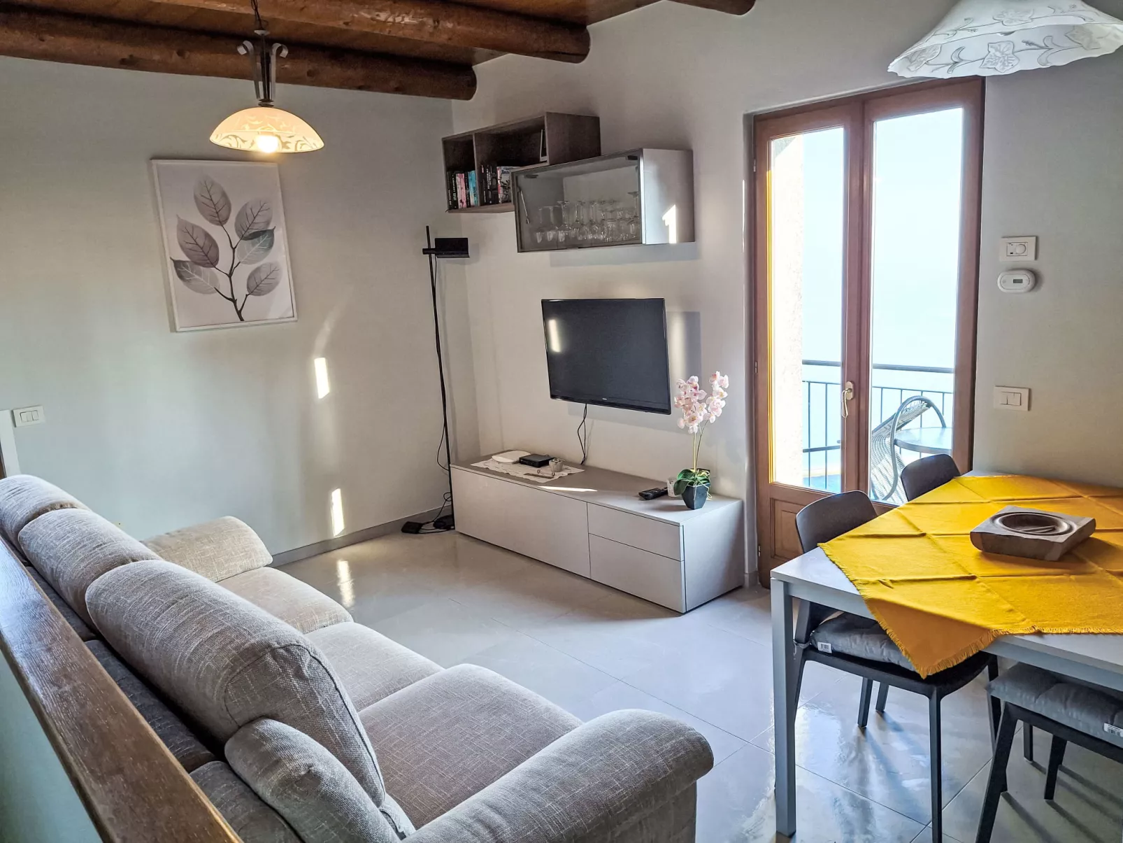 Lo Scoiattolo-Binnen