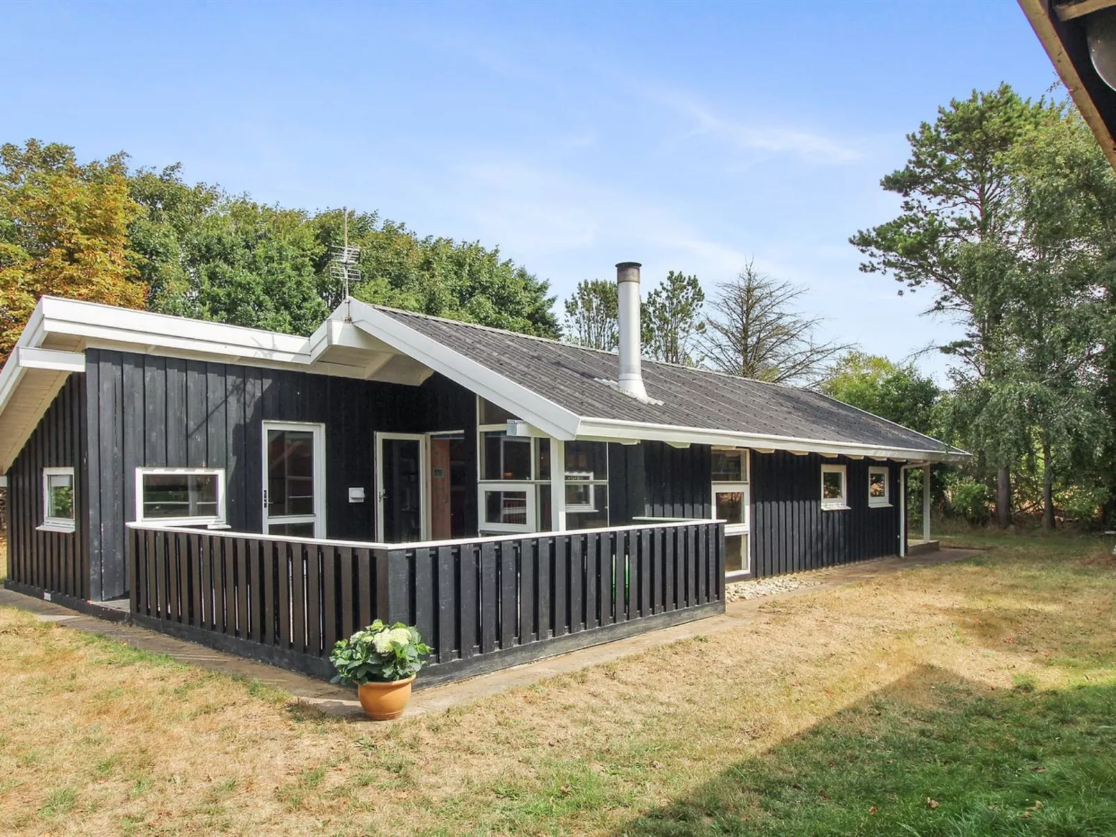 "Nakke" - 1.3km from the sea