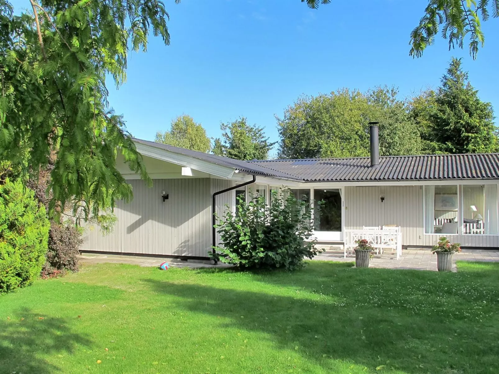 "Claudette" - 1km from the sea