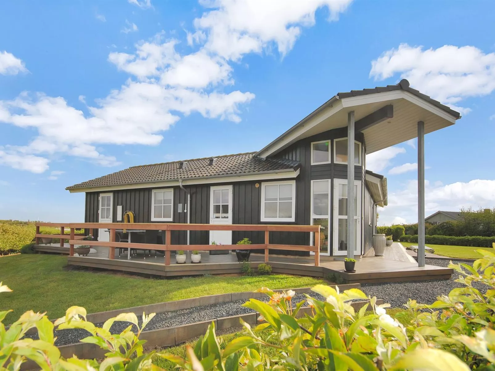 "Eberta" - 200m to the fjord