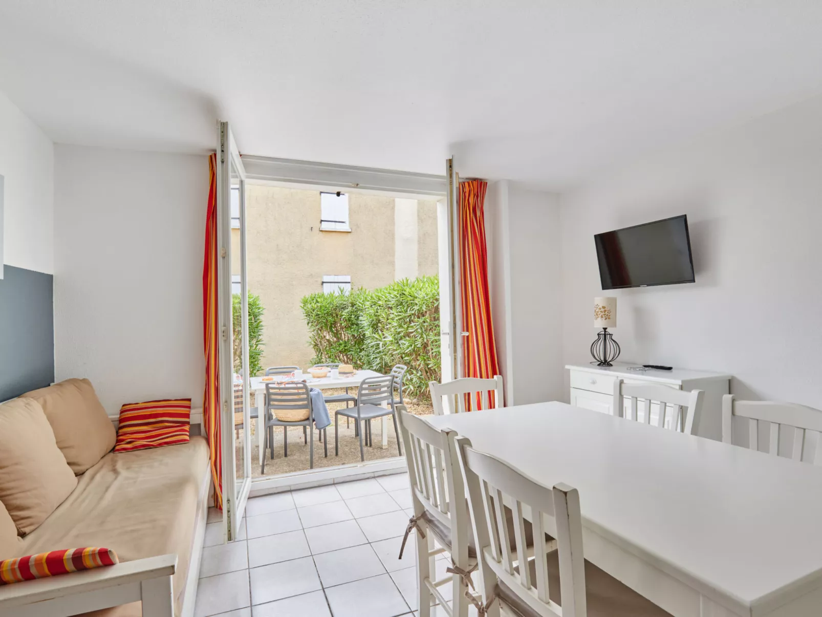  Odalys Essentielle Le Grand Bleu