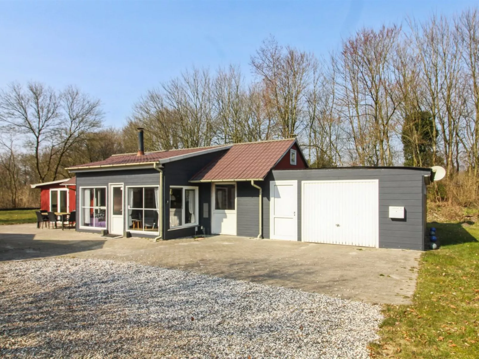 "Edy" - 25km from the sea