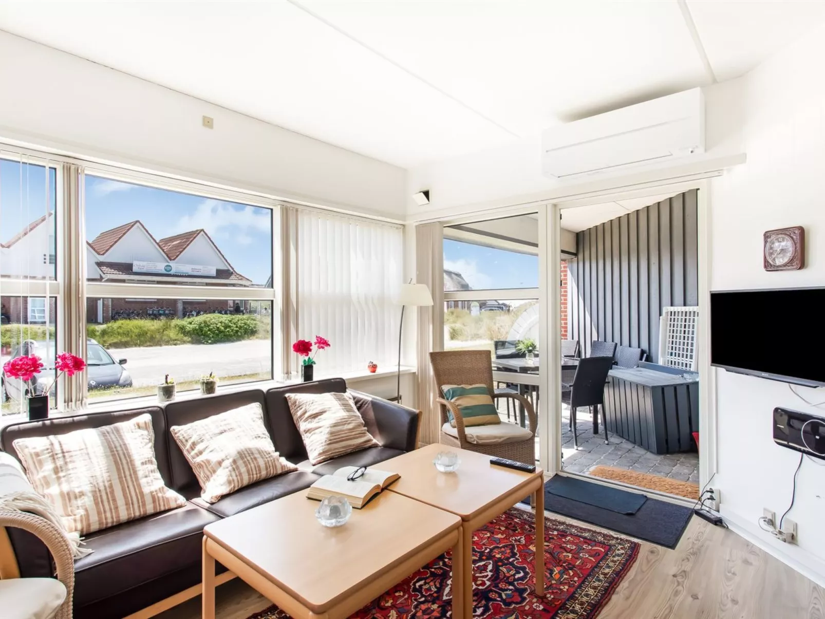 "Milly" - 100m from the sea