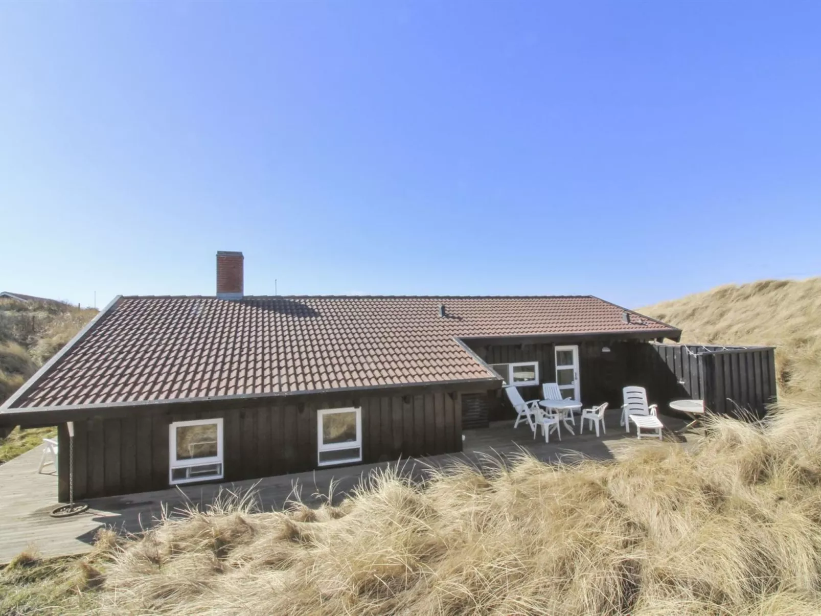 "Thenna" - 200m from the sea