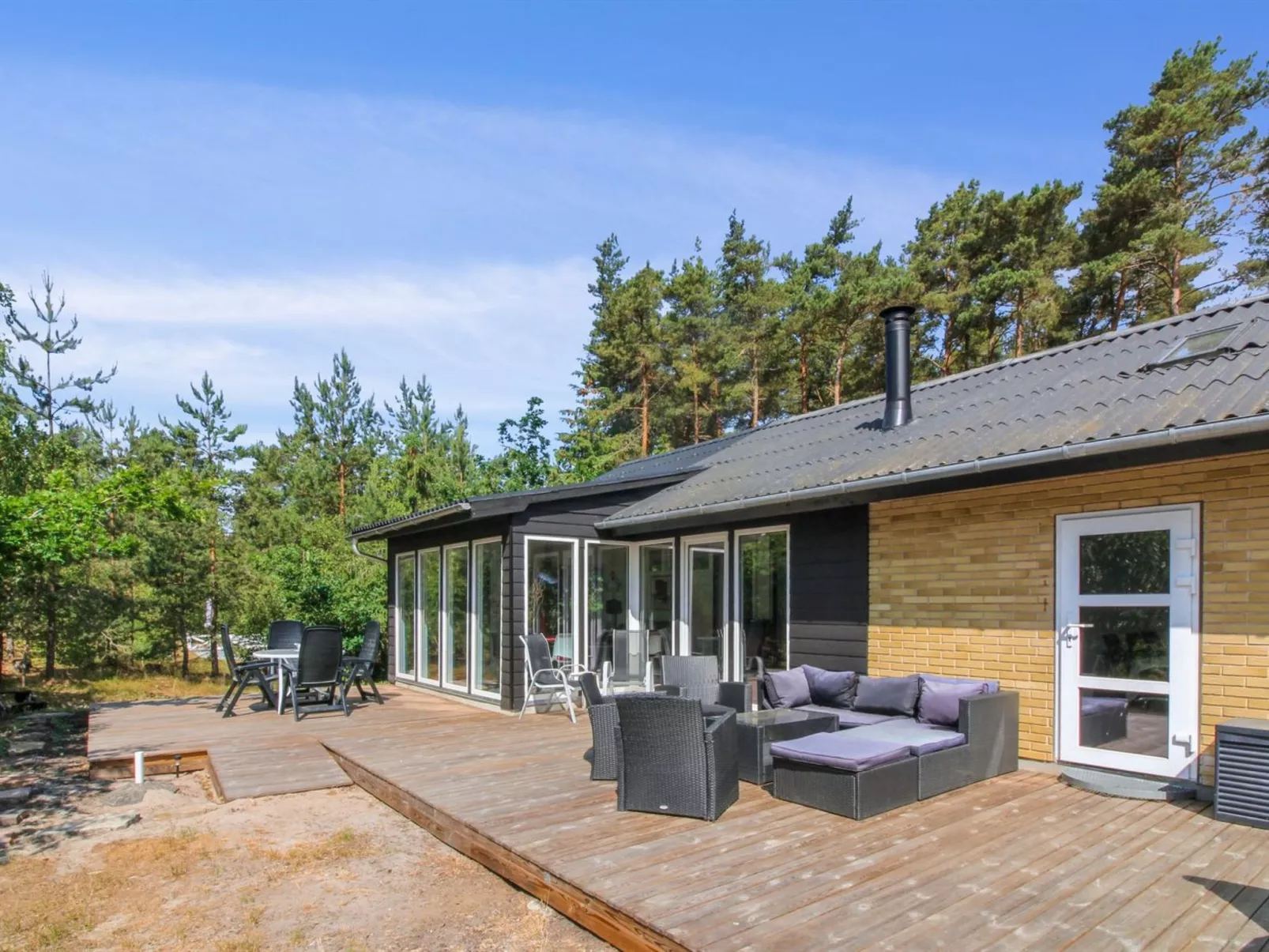 "Gudmand" - 600m from the sea