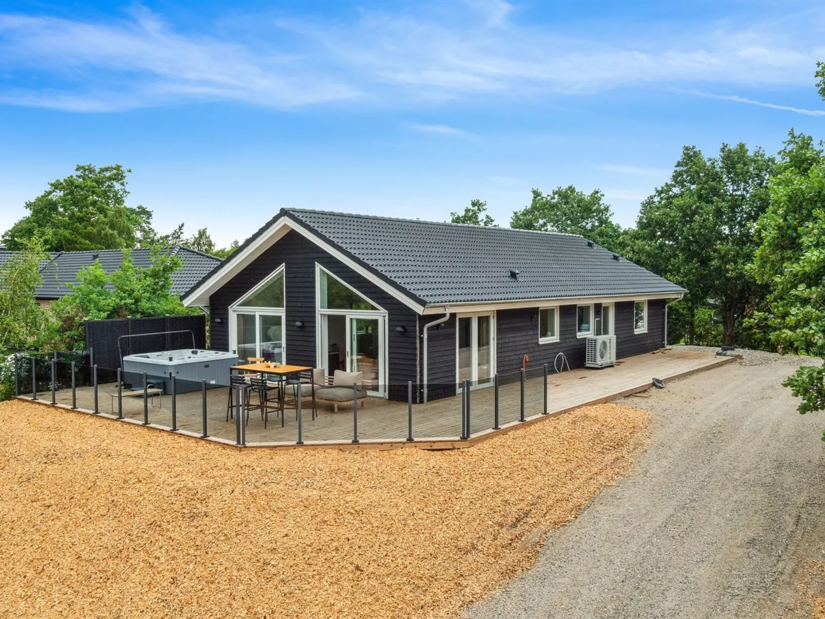 "Nona" - 150m from the sea