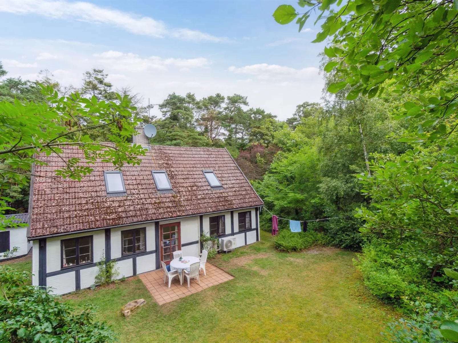 "Rina" - 250m from the sea