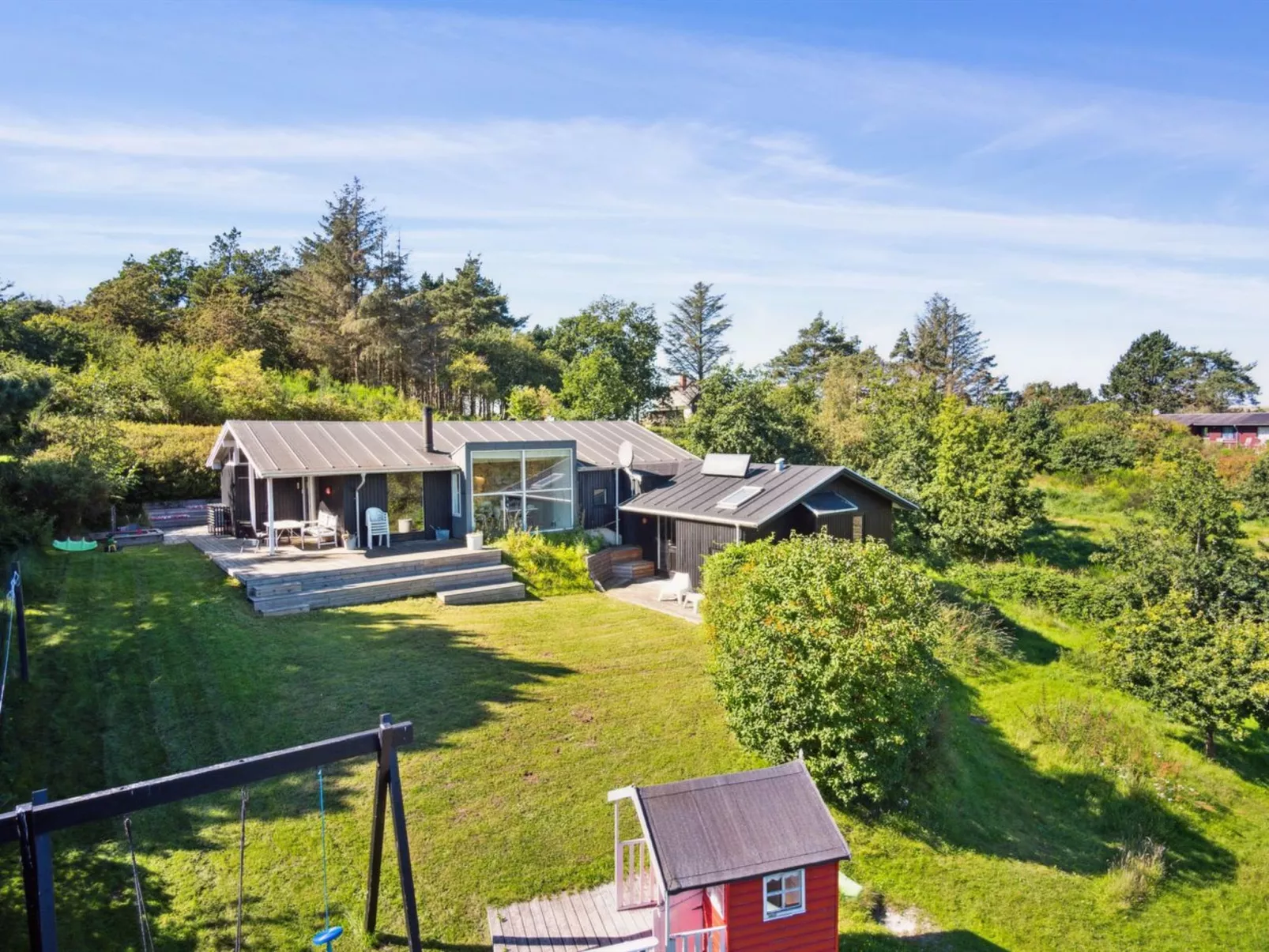 "Henryk" - 350m from the sea