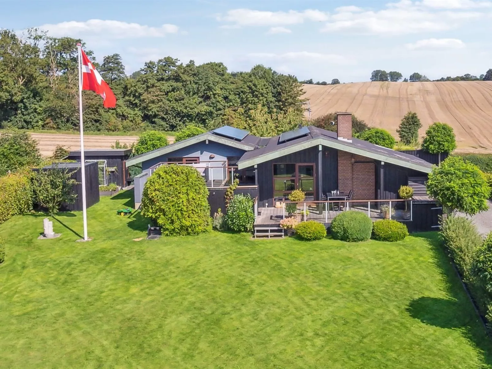 "Kerstin" - 400m from the sea