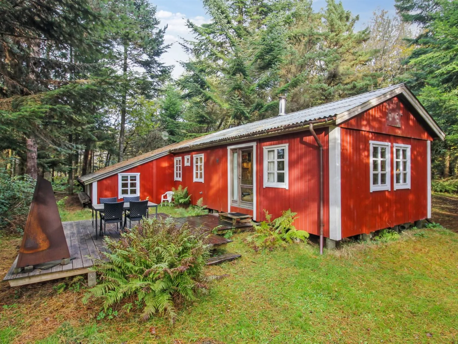 "Muriel" - 1.1km from the sea